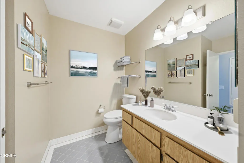 1277 Calle Bonita, Camarillo, California 93012 home-pic-13