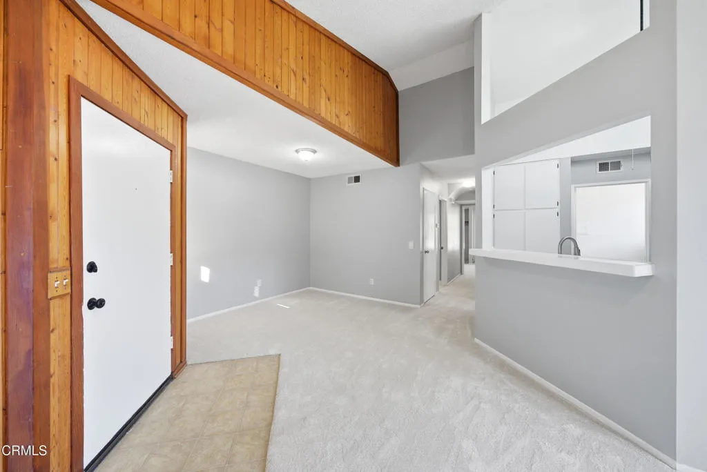 1277 Calle Bonita, Camarillo, California 93012 home-pic-7