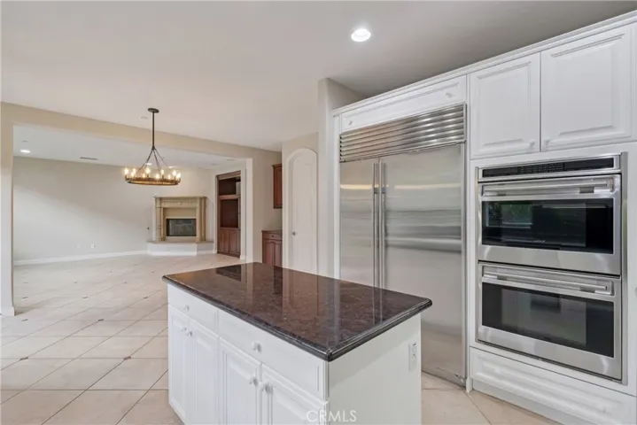 1908 Hazel Nut Court, Agoura Hills, California 91301