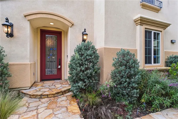 1908 Hazel Nut Court, Agoura Hills, California 91301