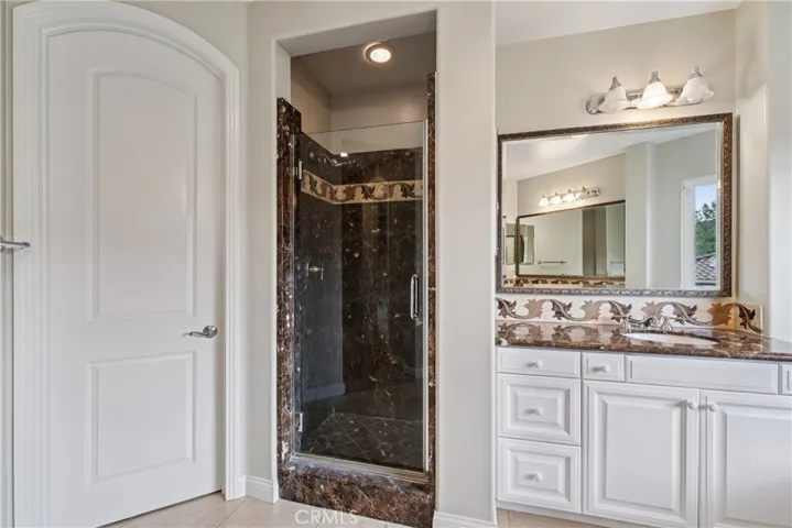 1908 Hazel Nut Court, Agoura Hills, California 91301