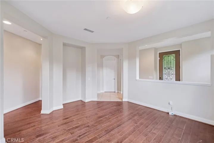 1908 Hazel Nut Court, Agoura Hills, California 91301