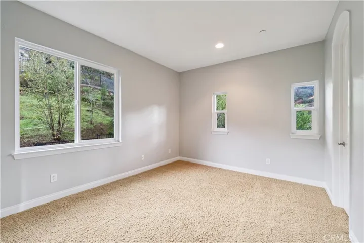 1908 Hazel Nut Court, Agoura Hills, California 91301