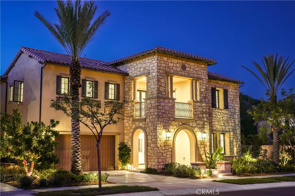 111 Lanzon, Irvine, California 92602 home-pic-32