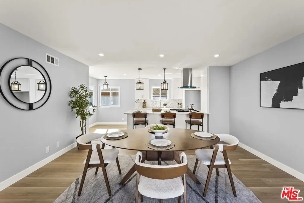 19012 Tillman Avenue, Carson, California 90746 home-pic-4