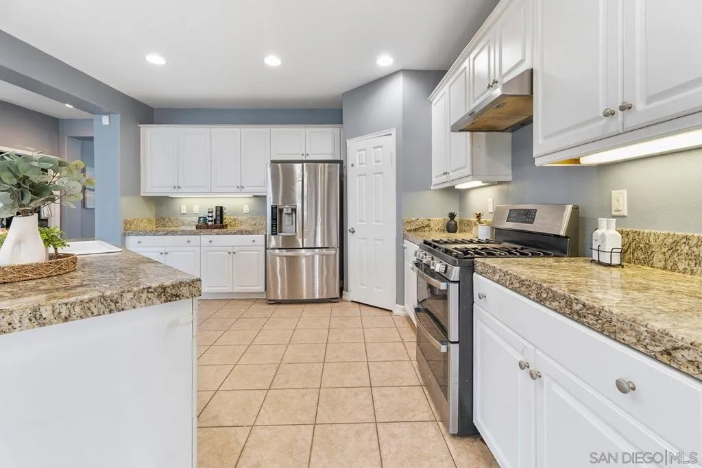 1579 Washington Ave, San Jacinto, California 92583 home-pic-14