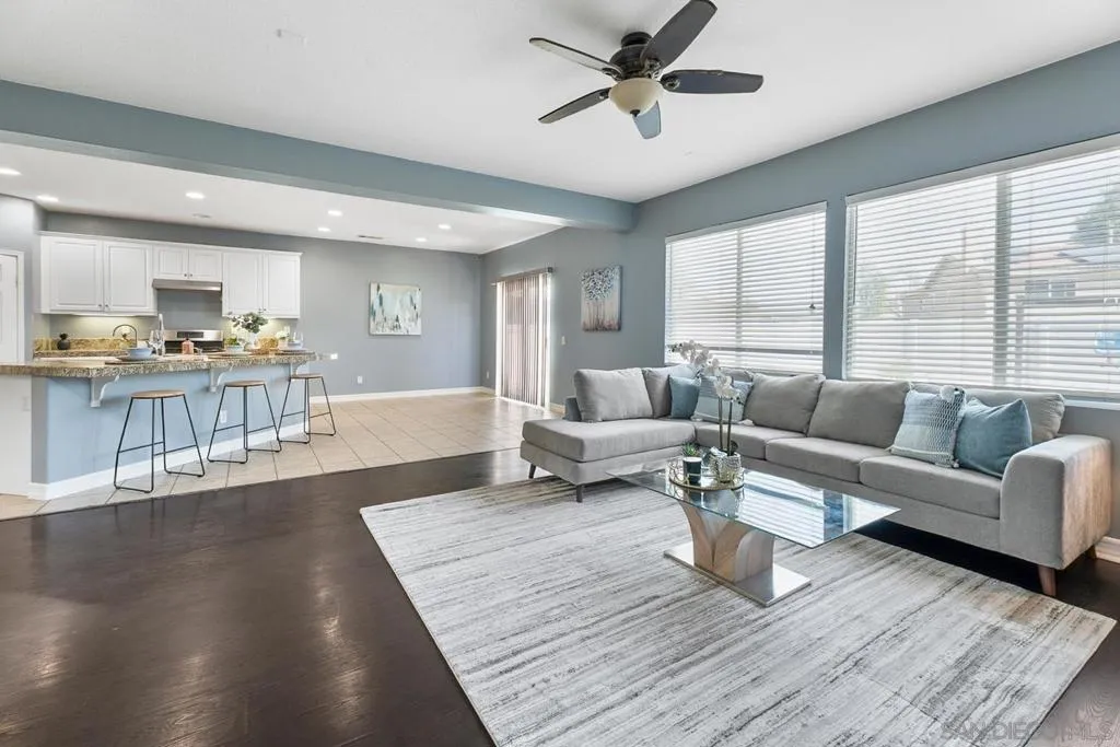 1579 Washington Ave, San Jacinto, California 92583 home-pic-2