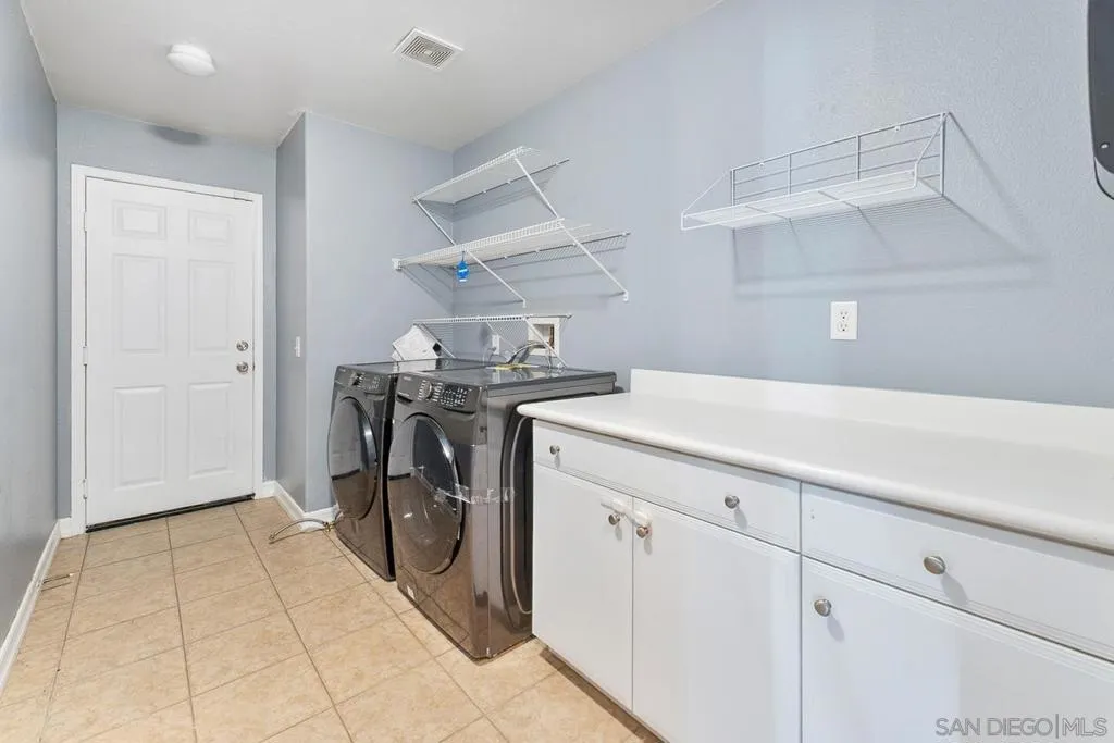 1579 Washington Ave, San Jacinto, California 92583 home-pic-41