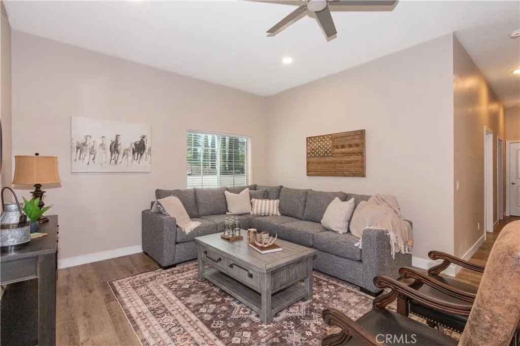 1946 Wood Duck, Paso Robles, California 93446 home-pic-13