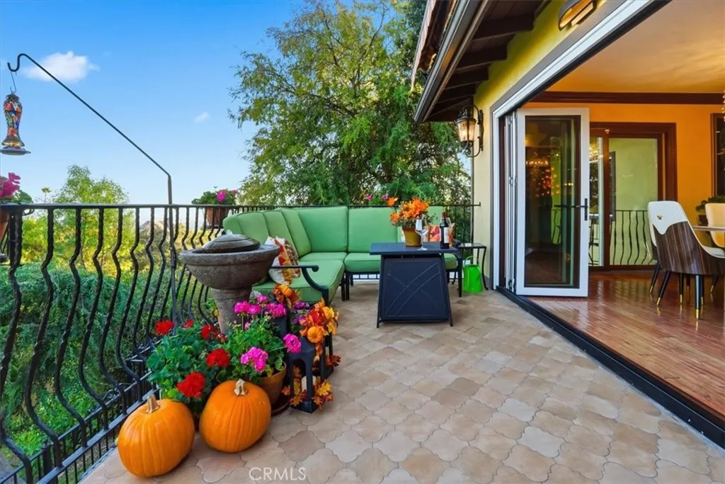 1069 Briarcliff Road, Monrovia, California 91016 home-pic-18