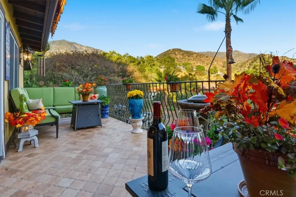 1069 Briarcliff Road, Monrovia, California 91016 home-pic-17
