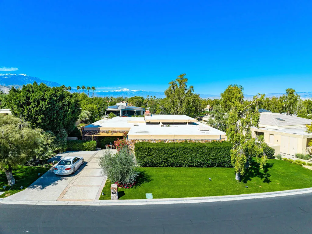 74614 Palo Verde Drive, Indian Wells, California 92210 home-pic-2
