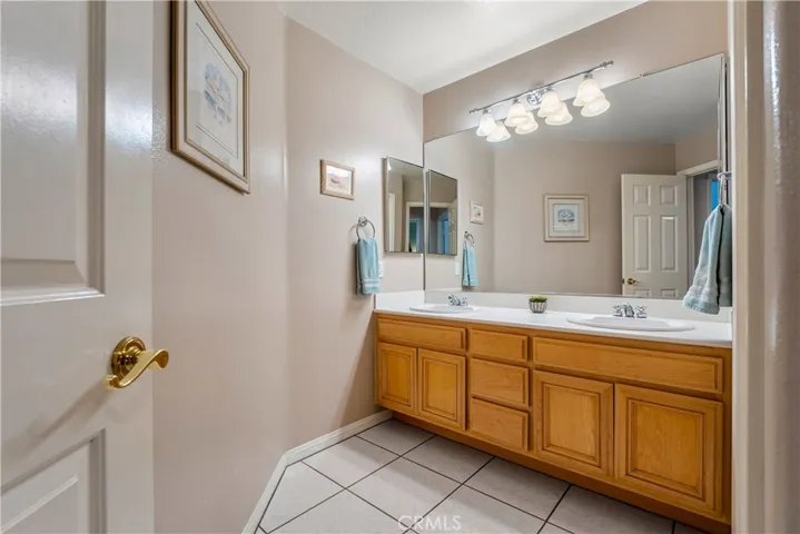 823 S Cottontail, Anaheim Hills, California 92808
