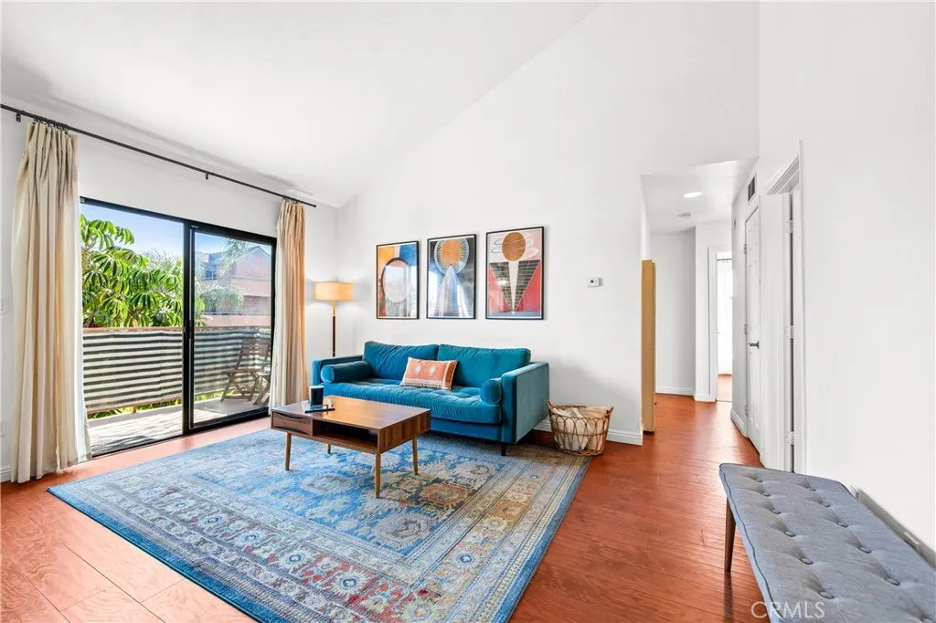 1509 Stanley 203, Long Beach, California 90804 home-pic-0