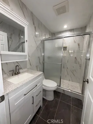18419 Tuba Street, Northridge, California 91325