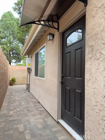 18419 Tuba Street, Northridge, California 91325