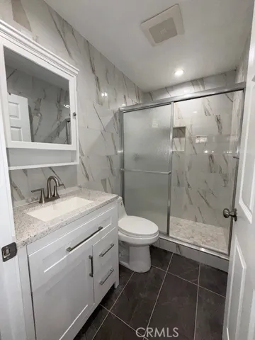 18419 Tuba Street, Northridge, California 91325