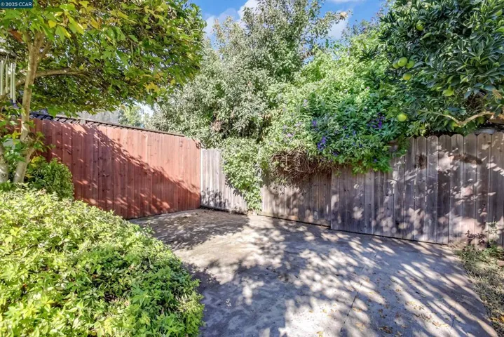 1160 Bryn Mawr Dr, Yuba City, California 95993