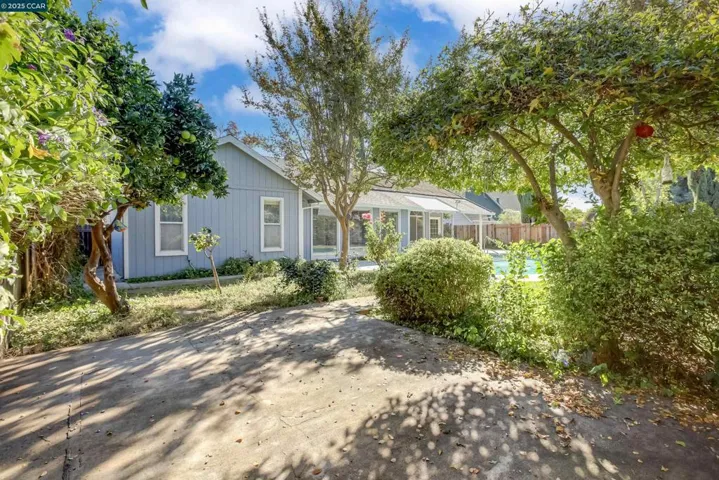 1160 Bryn Mawr Dr, Yuba City, California 95993
