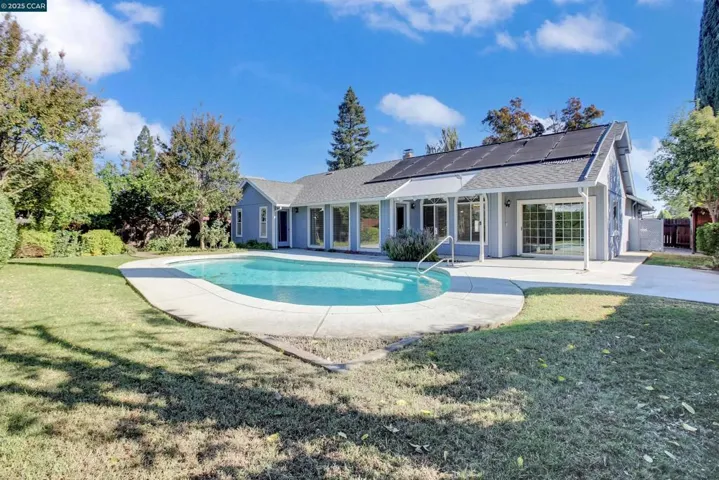 1160 Bryn Mawr Dr, Yuba City, California 95993