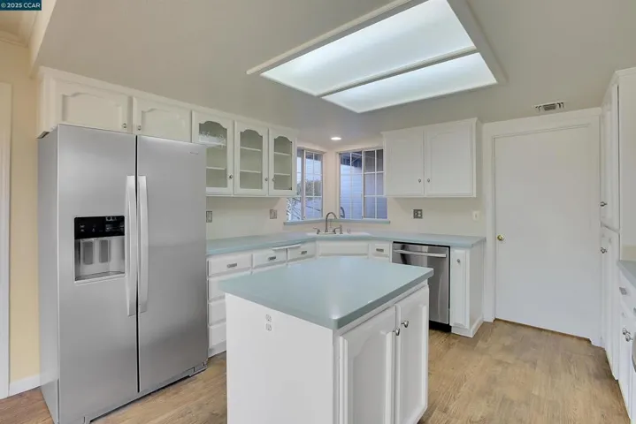 1160 Bryn Mawr Dr, Yuba City, California 95993