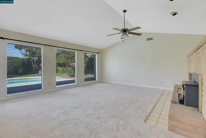 1160 Bryn Mawr Dr, Yuba City, California 95993