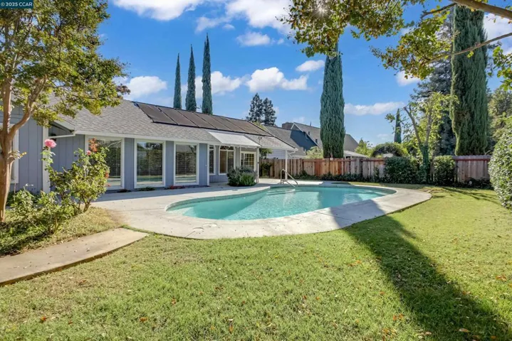 1160 Bryn Mawr Dr, Yuba City, California 95993