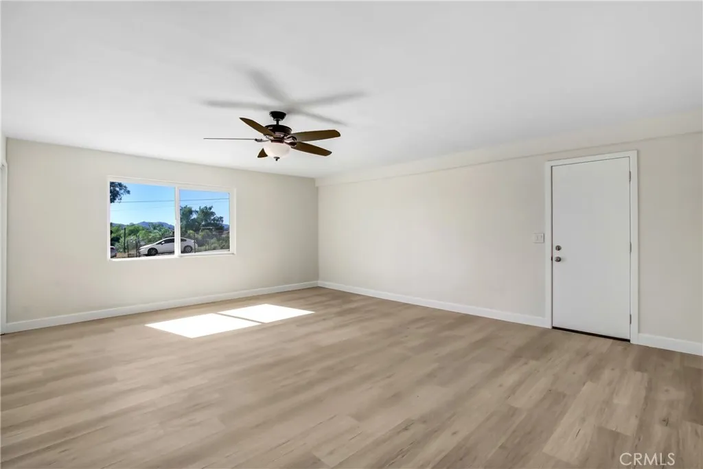 18920 Nandina, Riverside, California 92508 home-pic-15