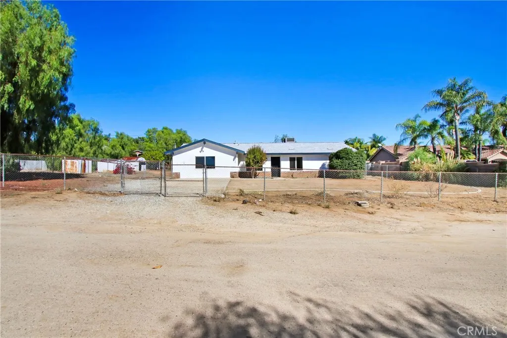 18920 Nandina, Riverside, California 92508 home-pic-0