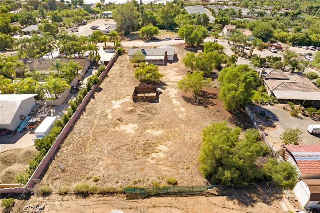 18920 Nandina, Riverside, California 92508 home-pic-3