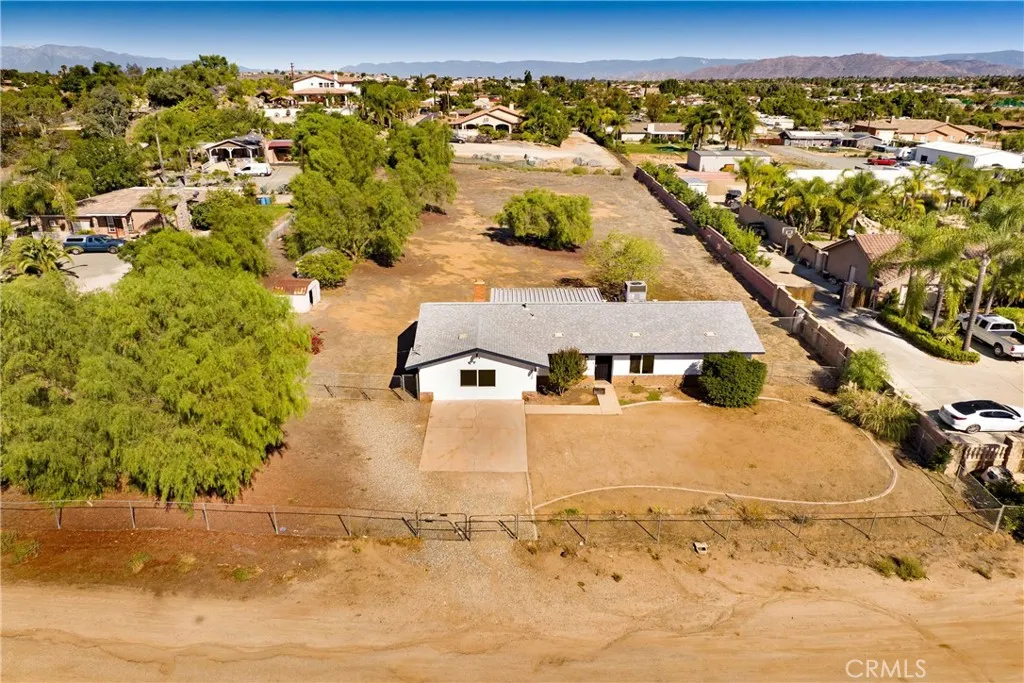 18920 Nandina, Riverside, California 92508 home-pic-2