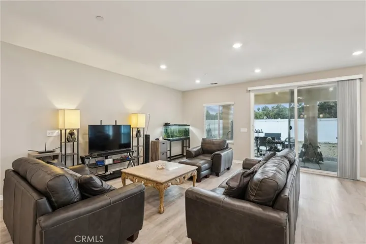 128 Chumash Cove, Perris, California 92570