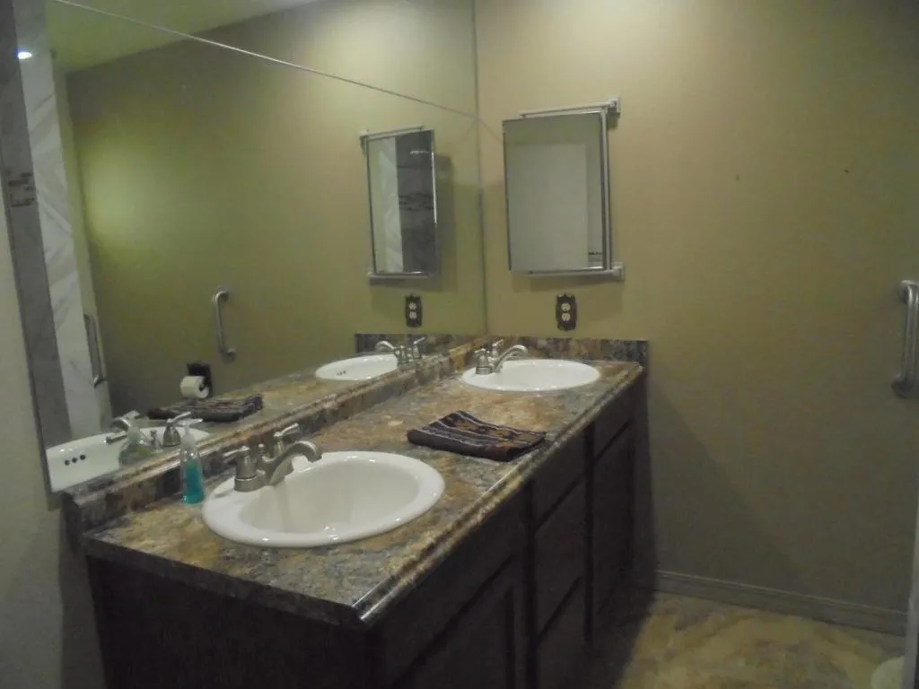 2265 E Chanslor Way, Blythe, California 92225 home-pic-34