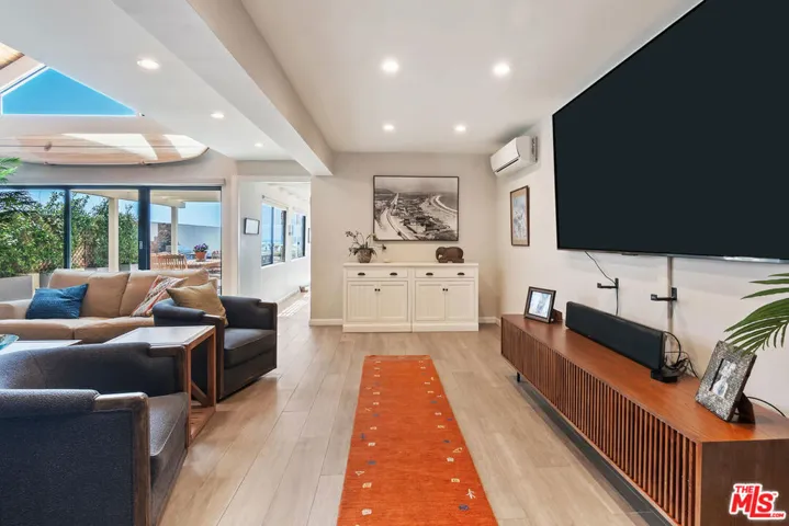 23356 Aka 107 Malibu Colony Road, Malibu, California 90265