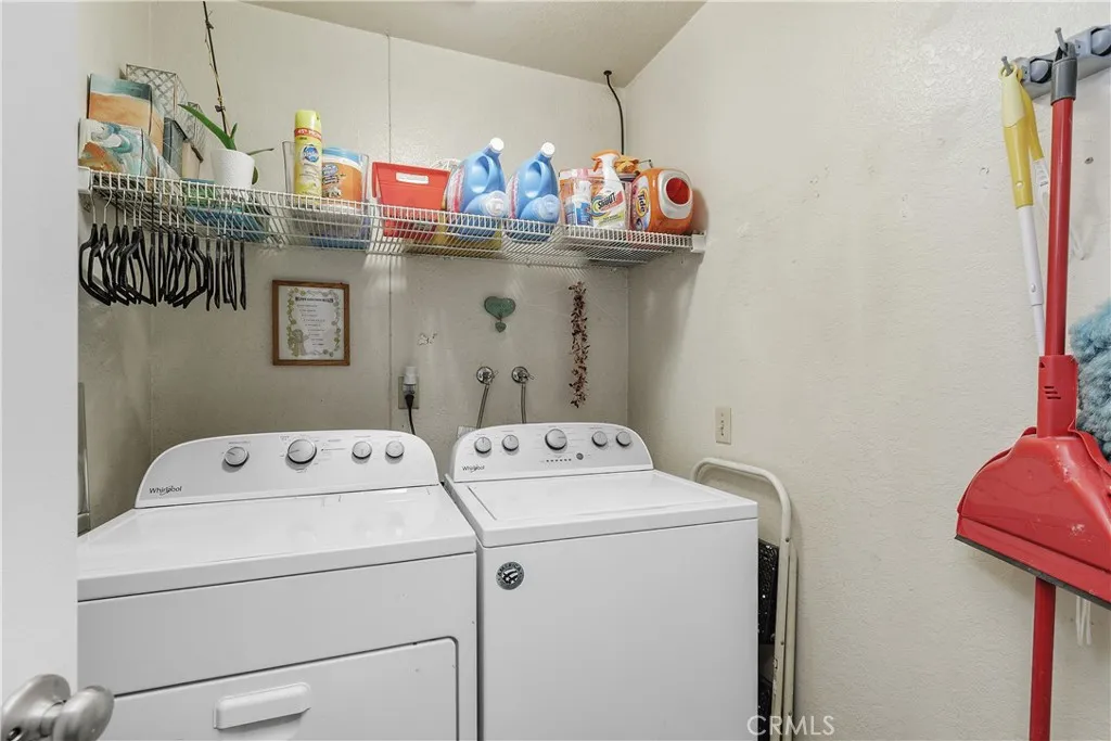 2527 Cortina, Riverside, California 92504 home-pic-29