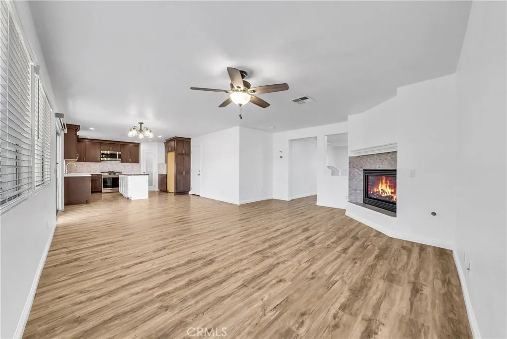 23674 Pepperleaf Street, Murrieta, California 92562 home-pic-11