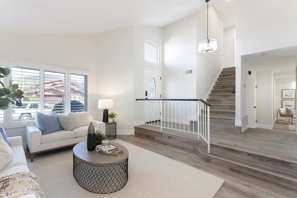 8985 Talca Ct, San Diego, California 92129 home-pic-11