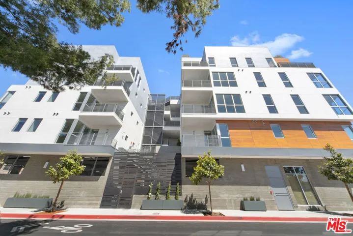 1001 N Fairfax Avenue Ph3, West Hollywood, California 90046