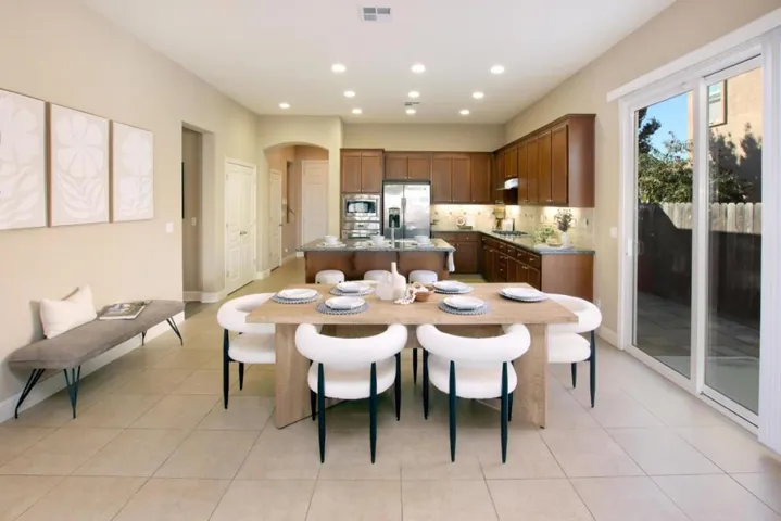 1330 Brigantino Drive, Hollister, California 95023