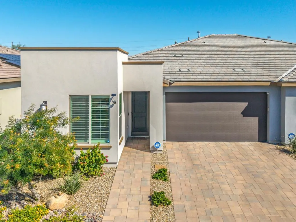 51432 Mastic Way, Indio, California 92201 home-pic-2