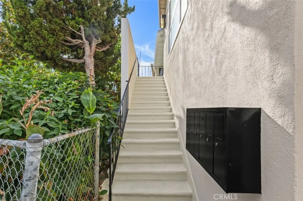 637 N Anna Drive, Anaheim, California 92805 home-pic-18