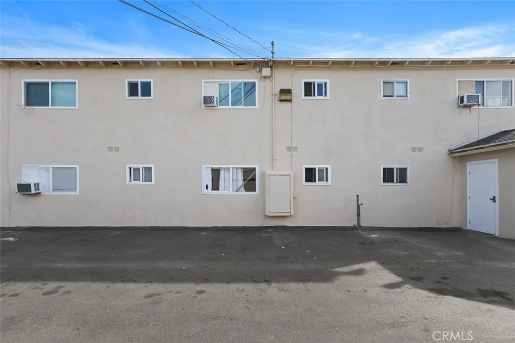 637 N Anna Drive, Anaheim, California 92805 home-pic-37