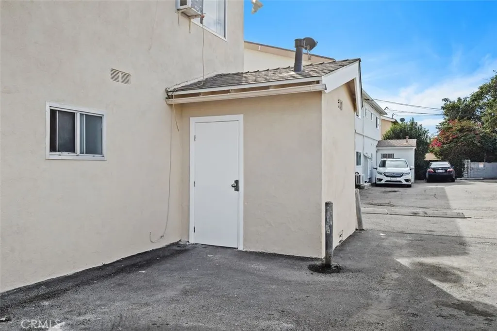 637 N Anna Drive, Anaheim, California 92805 home-pic-33