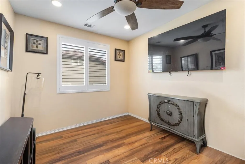 23 Via Palmieki Court, Lake Elsinore, California 92532 home-pic-30