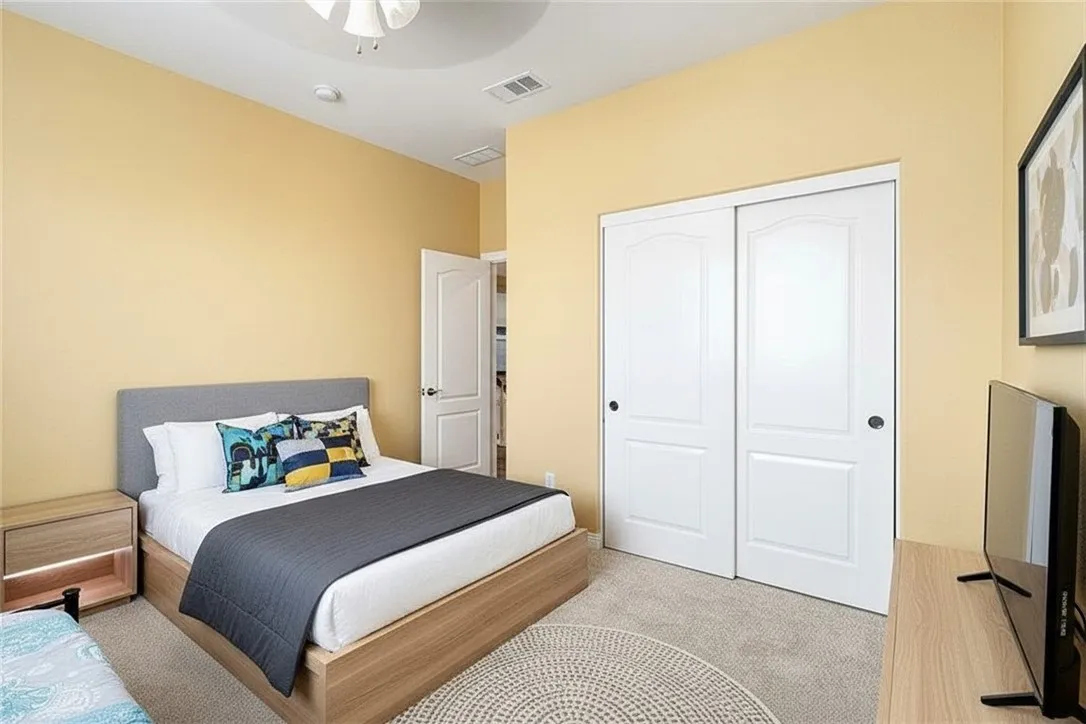 23 Via Palmieki Court, Lake Elsinore, California 92532 home-pic-27