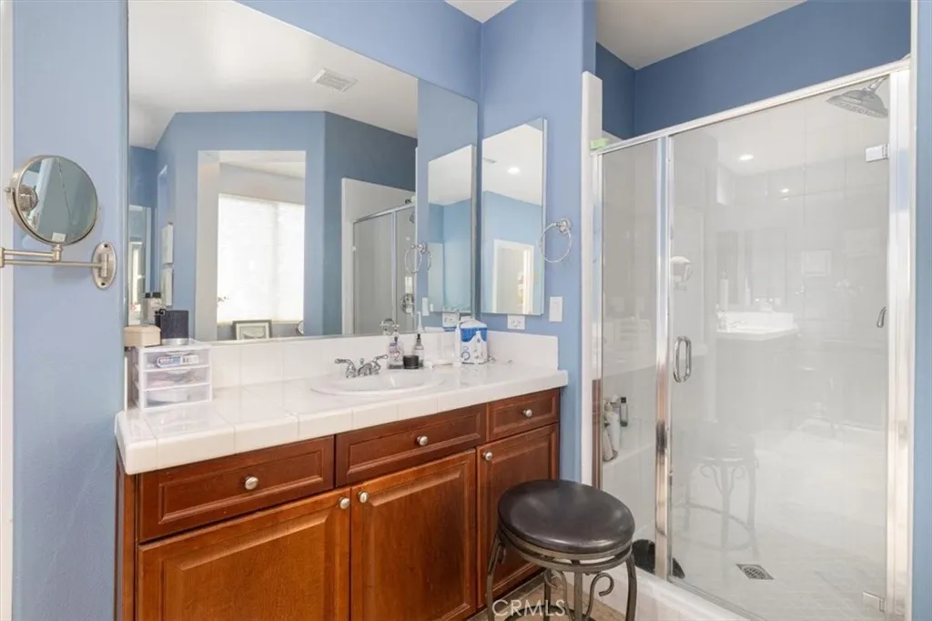 23 Via Palmieki Court, Lake Elsinore, California 92532 home-pic-22