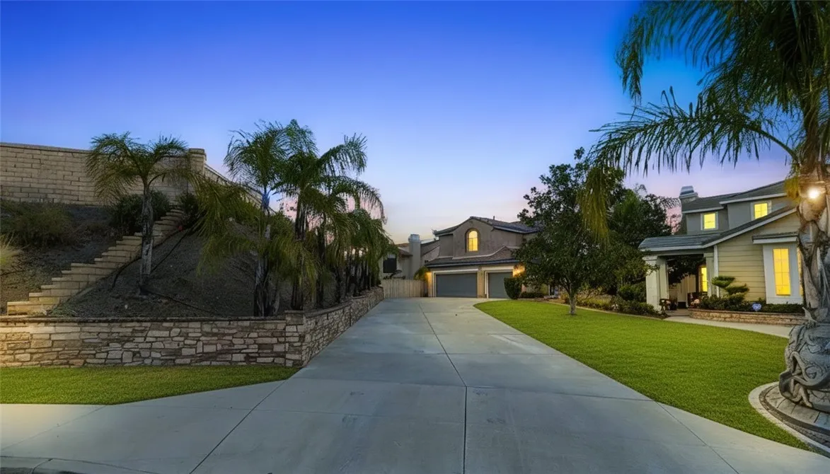 23 Via Palmieki Court, Lake Elsinore, California 92532 home-pic-1