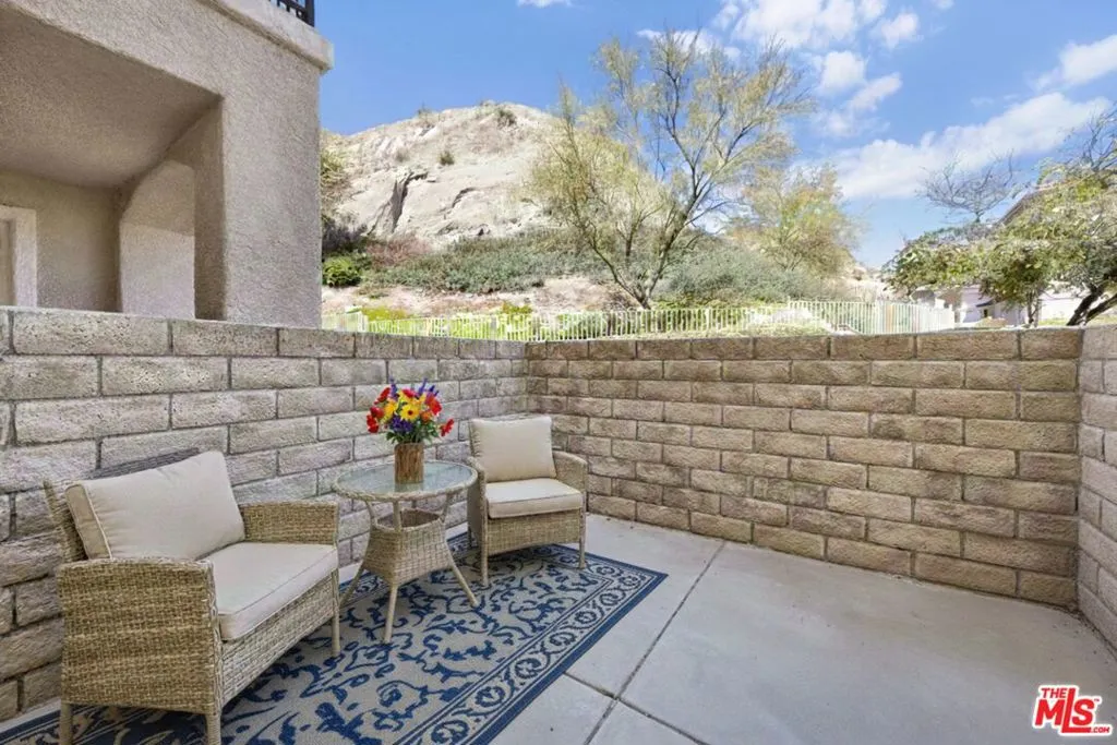 28955 Oak Spring Canyon Road 4, Canyon Country, California 91387 home-pic-26