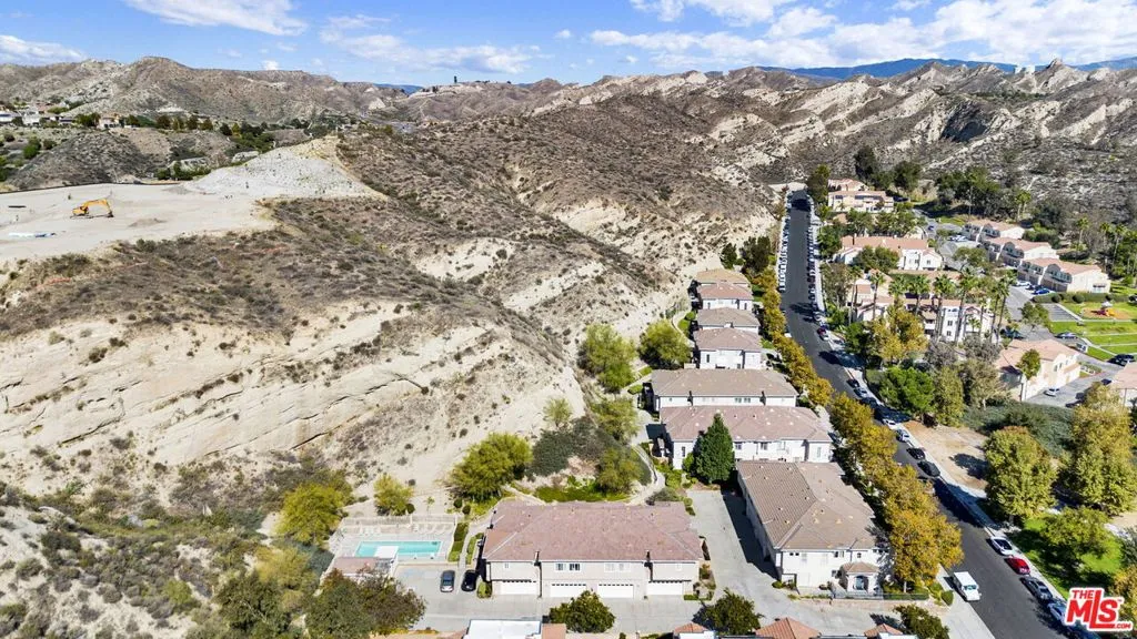 28955 Oak Spring Canyon Road 4, Canyon Country, California 91387 home-pic-42