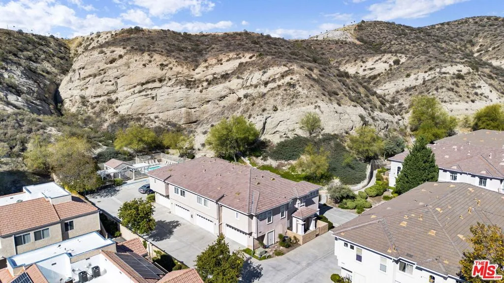 28955 Oak Spring Canyon Road 4, Canyon Country, California 91387 home-pic-37